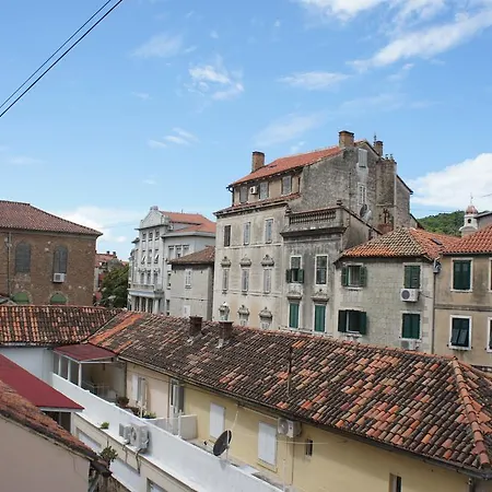 Hostel Sweet Dreams *